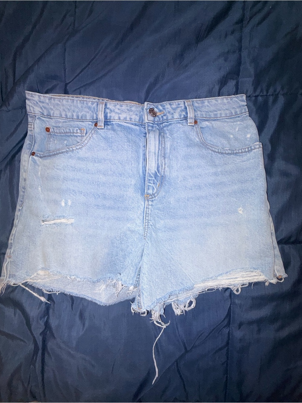Garage Denim Size 13 31 High Rise Distressed Light Wash Cutoff Jean Shorts